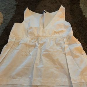 Gap sleeveless shirt